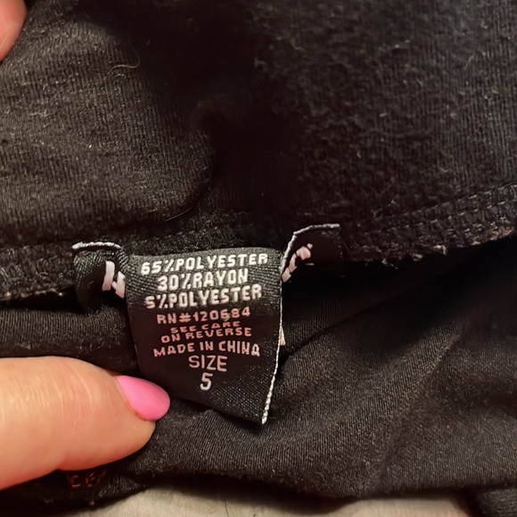 Black Hot Topic Skirt - Picture 4 of 5